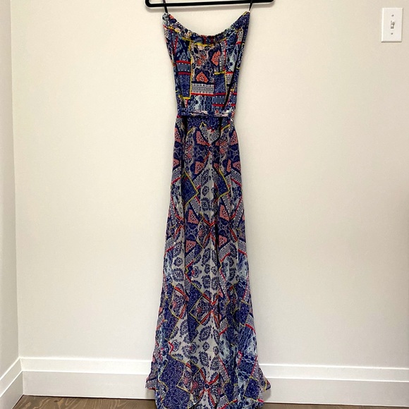 Boho full length strapless dress. Size small. Perfect for summer! - Picture 6 of 7